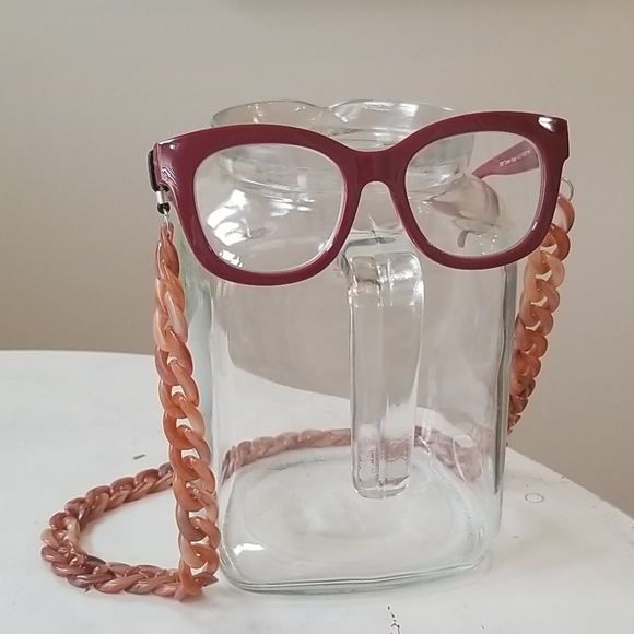 Funky glasses or mask chain. - Picture 3 of 4
